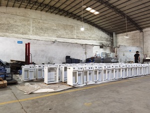 QC系列实验室超纯水机生产车间